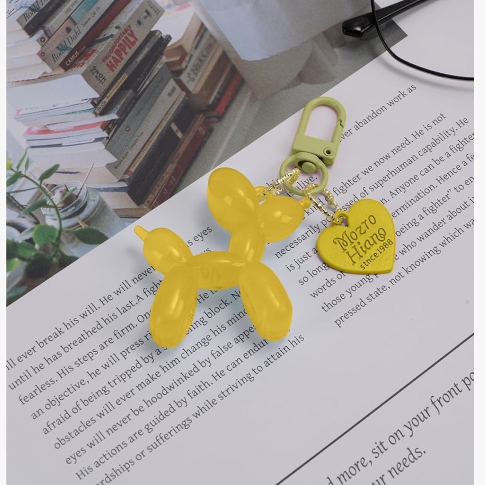 Adorable Balloon Dog Keychain π©π swipe for other colors available!! π«Άπ½ - Picture 12 of 13